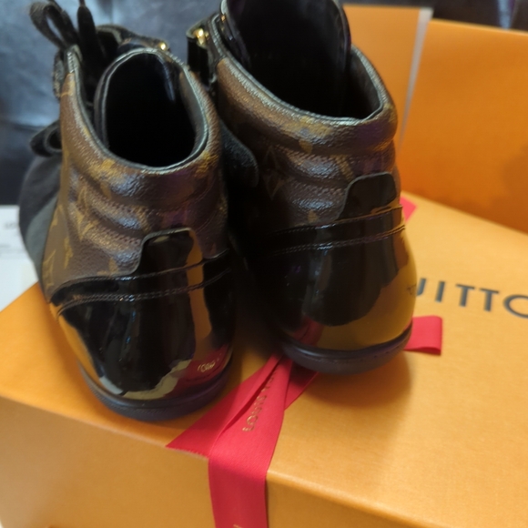 Louis Vuitton Laureate Shoes Sz 37.5 Sz 6.5 US Women's Shoes E4 - Picture 4 of 8